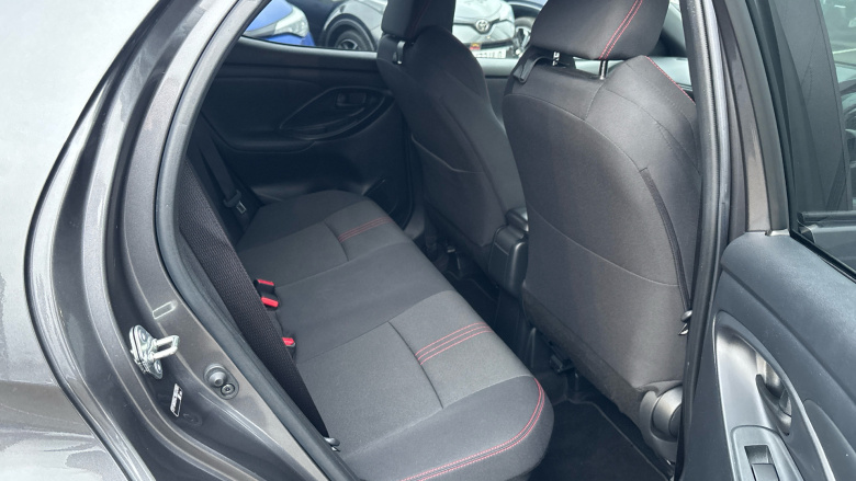 Toyota Yaris 1.5 Hybrid GR Sport 5dr CVT Hybrid Hatchback